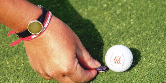 Cadeaux golf Noel 2016 - Bracelet Missteegreen
